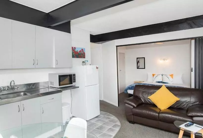 سوئیت 2 خوابه, Waikanae Beach Motel