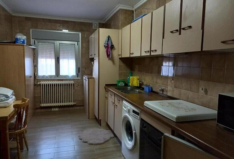 Апартаменты 1 Спальня, Apartamento Pensión La Vía Láctea