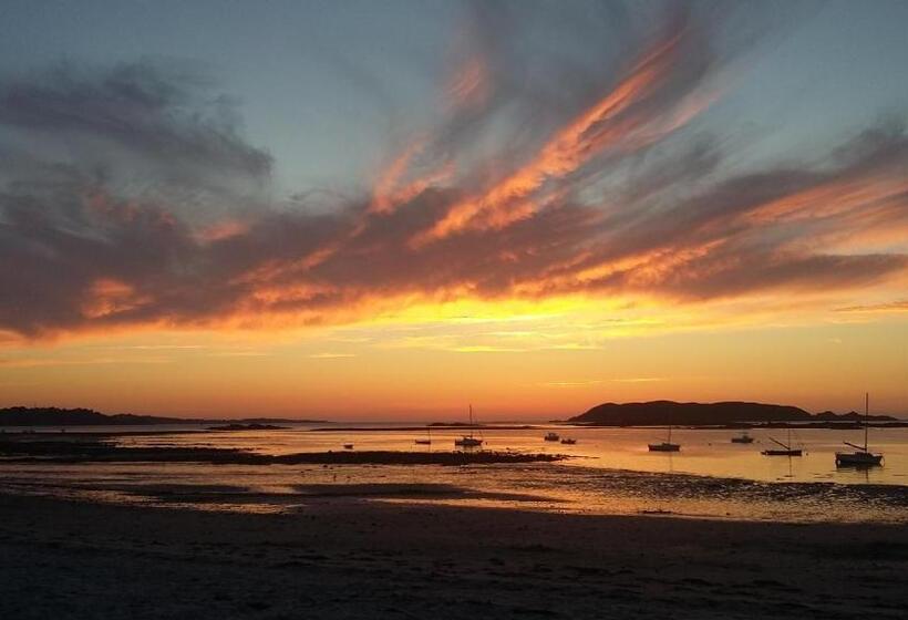 غرفة قياسية لذوى الاحتياجات الخاصة, Les Hortensias Gr 34   Chambres D Hôtes