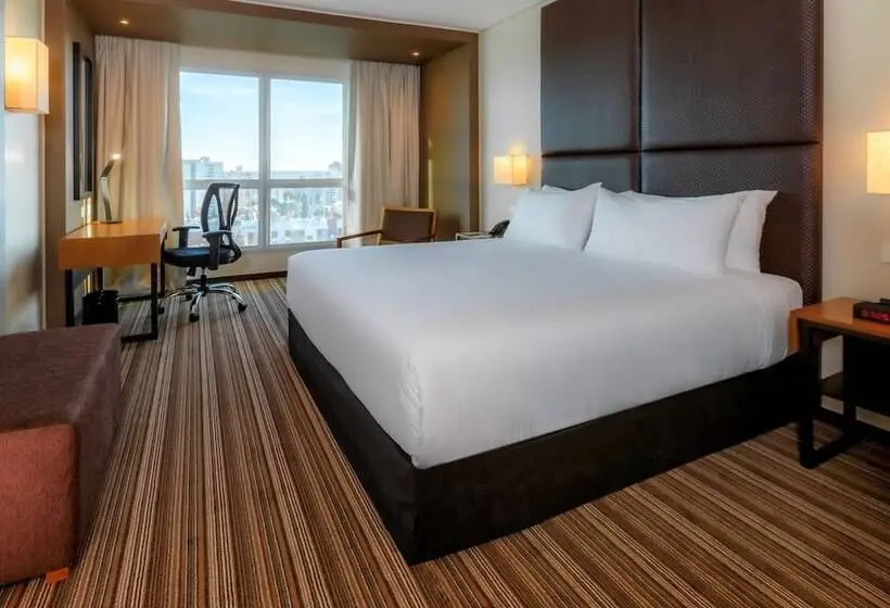 ダブルベッドのベーシックルーム, Hilton Garden Inn Neuquen