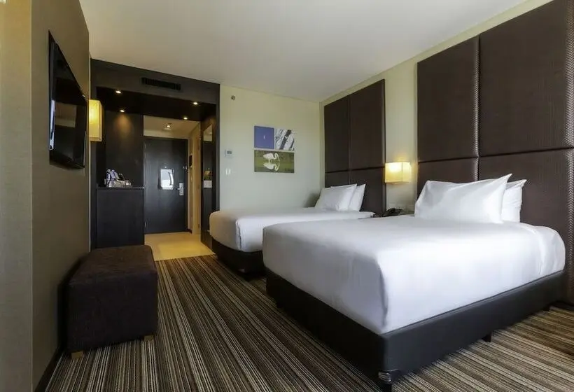 スタンダードシティビュールーム, Hilton Garden Inn Neuquen