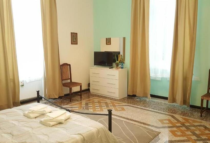 اتاق لوکس, Royal Suite