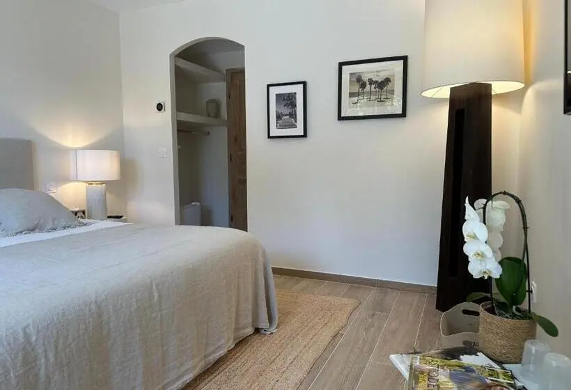 اتاق استاندارد در طبقه همکف, Le Clos Des Sept Palmiers