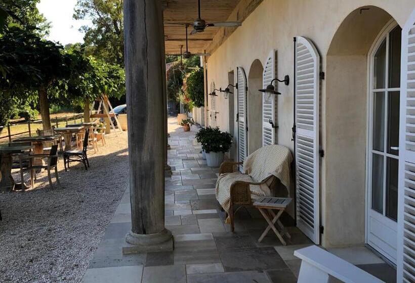 스탠다드 룸 1층, Le Clos Des Sept Palmiers