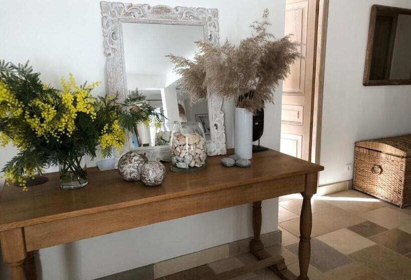 스탠다드 룸 1층, Le Clos Des Sept Palmiers