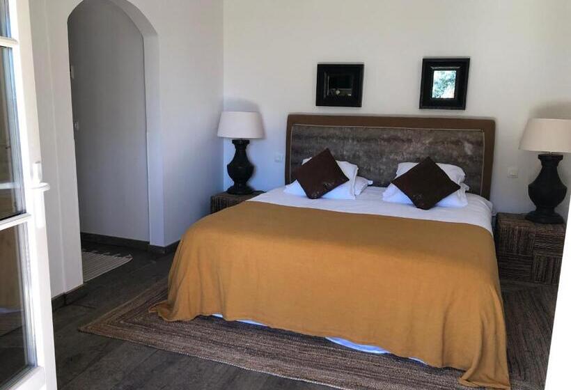 Quarto Deluxe Vista Mar com Sacada, Le Clos Des Sept Palmiers