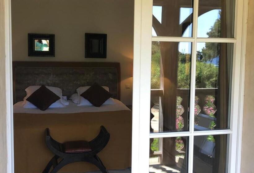 디럭스 테라스 룸 바다 전망, Le Clos Des Sept Palmiers