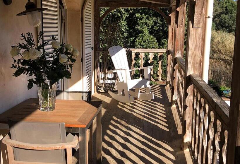 Quarto Deluxe Vista Mar com Sacada, Le Clos Des Sept Palmiers