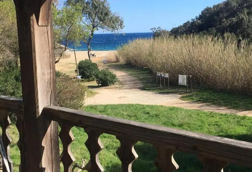 اتاق استاندارد با بالکن و چشم‌انداز دریا, Le Clos Des Sept Palmiers