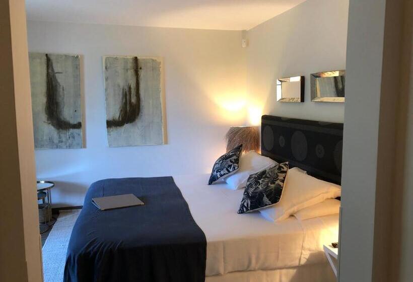 스탠다드 발코니 룸 바다 전망, Le Clos Des Sept Palmiers