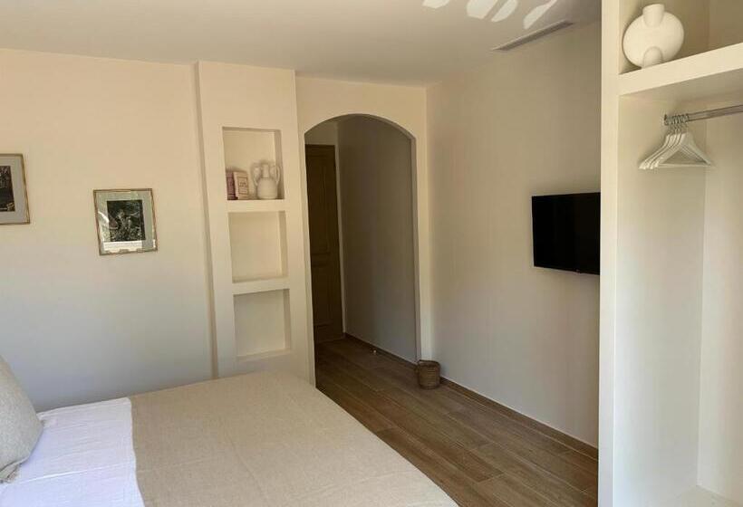 Quarto Superior Vista Mar com Varanda, Le Clos Des Sept Palmiers