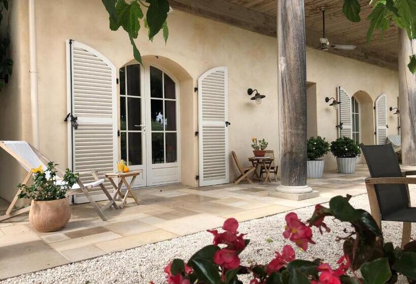 스탠다드 룸 1층, Le Clos Des Sept Palmiers