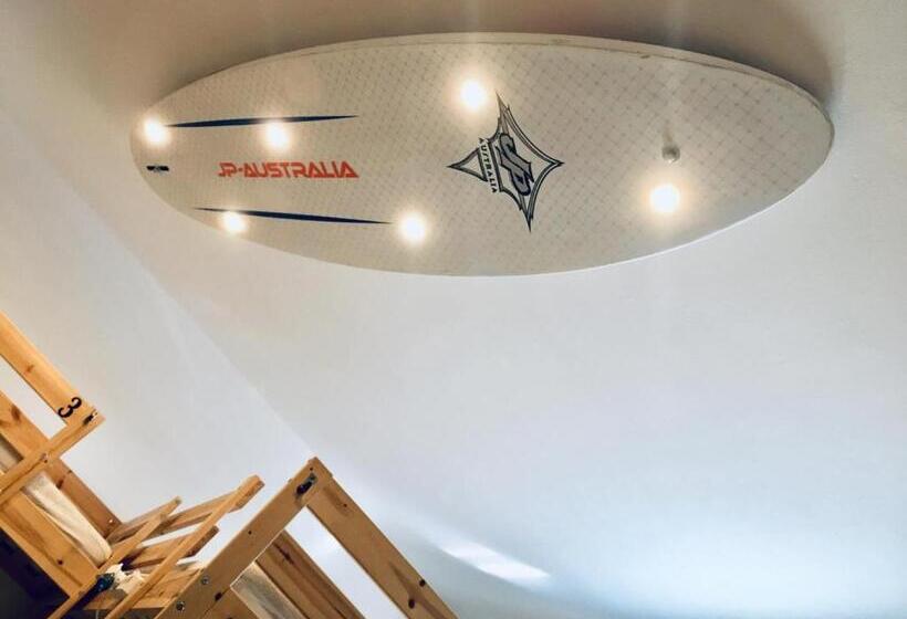 تختخواب در اتاق مشترک, Guesthouse Ca Artù