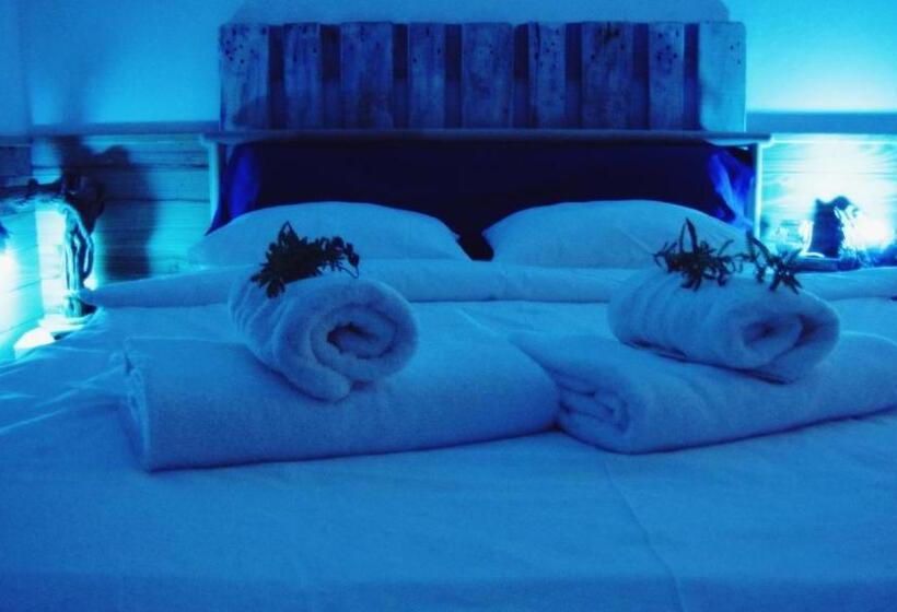 带共用浴室的标准房间, Guesthouse Ca Artù