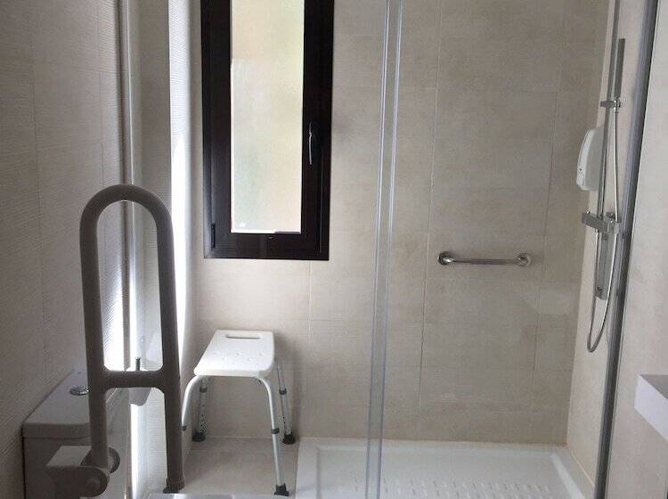 Номер Стандарт Адаптированный для Инвалидов, El Capricho De Arguis