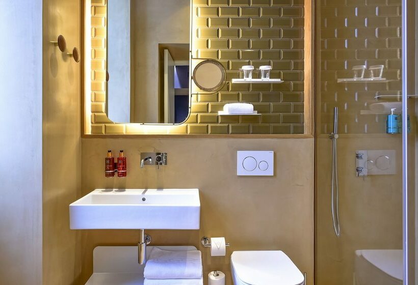 اتاق استاندارد, My Story Hotel Figueira
