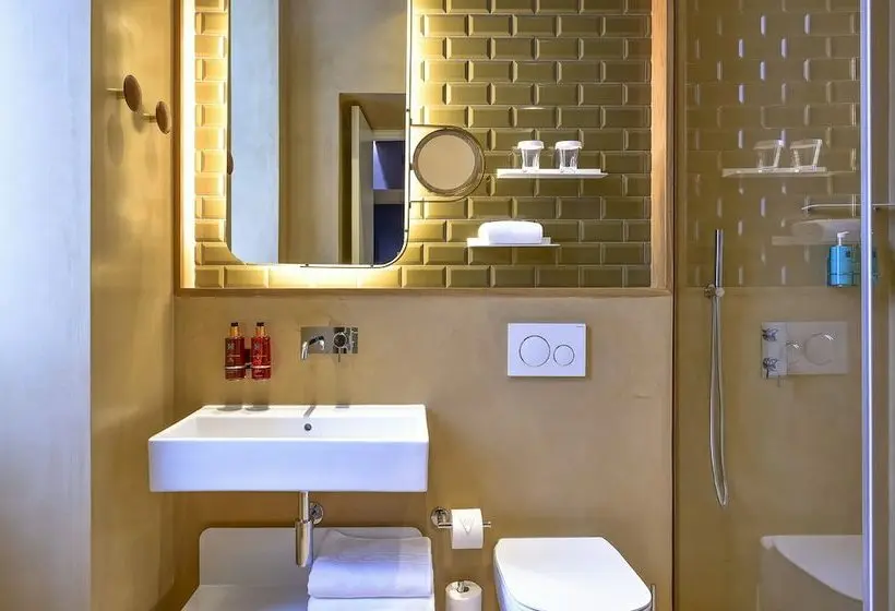 اتاق استاندارد, My Story Hotel Figueira