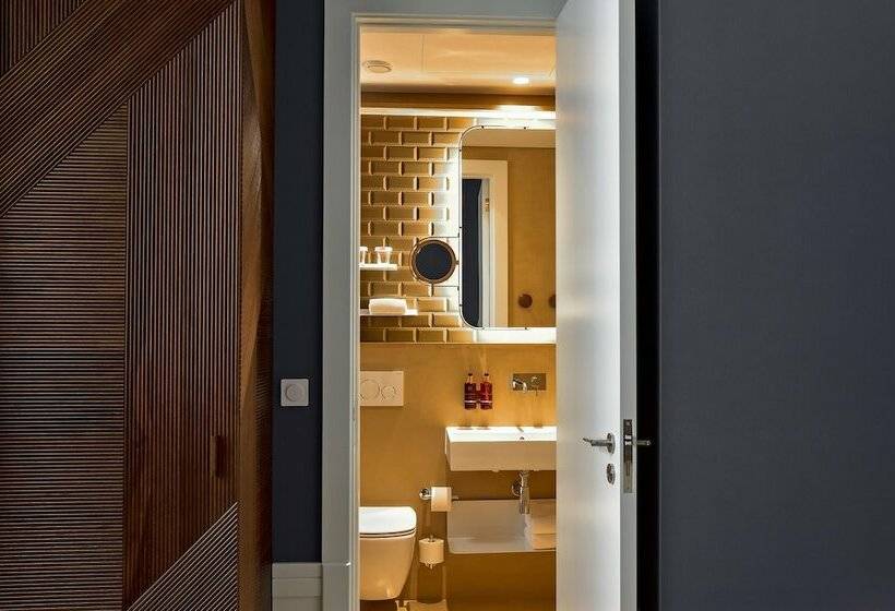 اتاق استاندارد, My Story Hotel Figueira