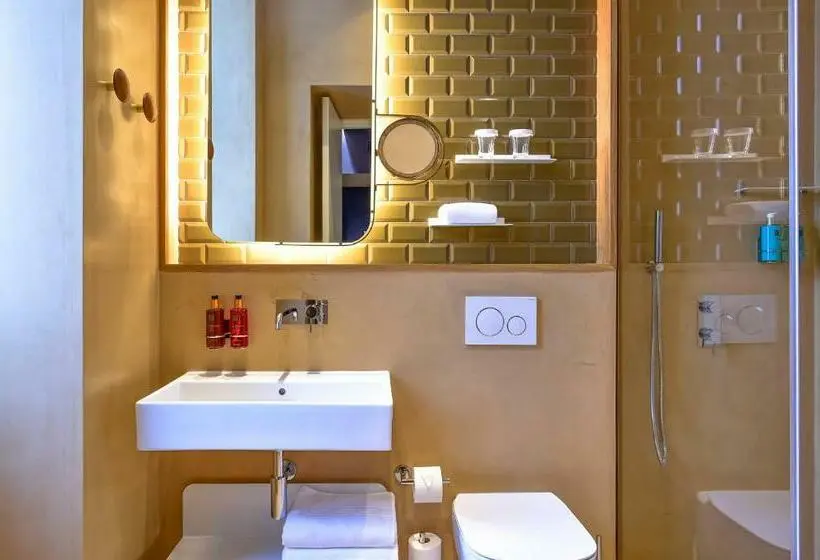 اتاق خانوادگی, My Story Hotel Figueira