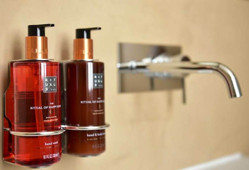 اتاق خانوادگی, My Story Hotel Figueira