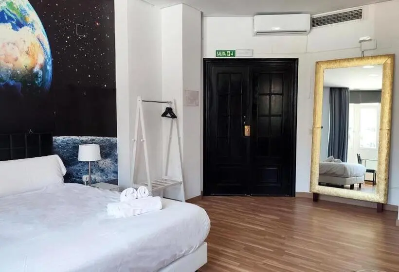 اتاق استاندارد با تخت بزرگ, Flats Friends Plaza De La Reina