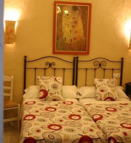 اتاق اکونومی, Pension El Portillo