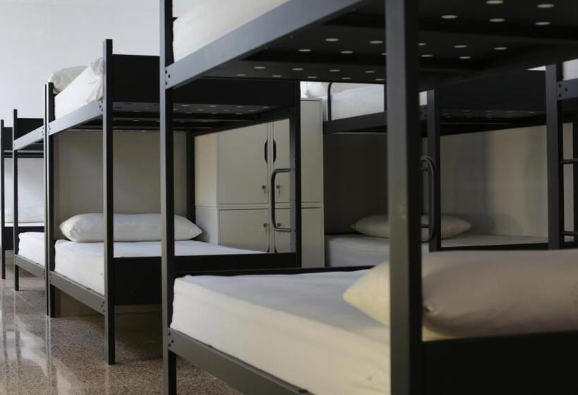 共用房间的床, Trevejo Hostel