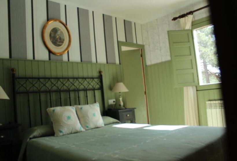 스탠다드 룸, Hostal Restaurante Fogón De Gredos