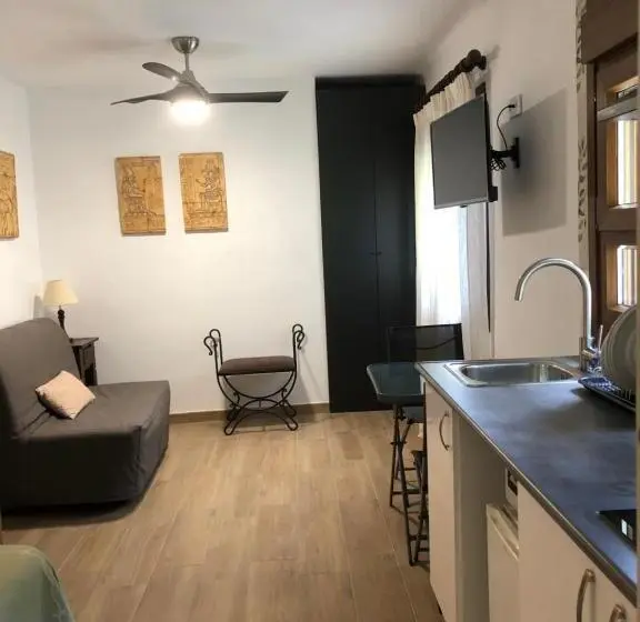 キングサイドベッドのスタンダードワンルーム, Hostal Restaurante Fogón De Gredos