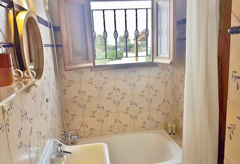 Дом 1 Спальня, Benali