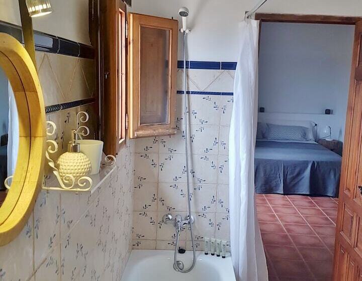 Дом 4 Спальни, Benali