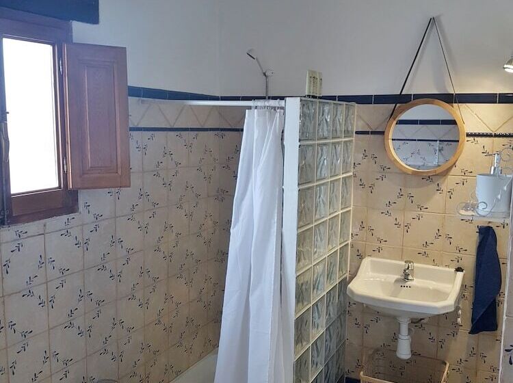 Дом 4 Спальни, Benali