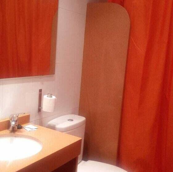 غرفة قياسية, Pension Segura