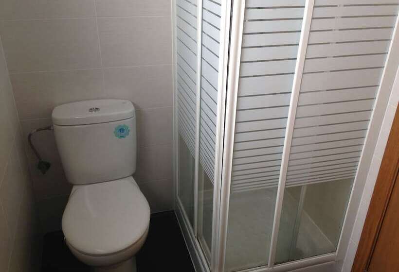 Четырехместный Номер Стандарт, Si áticos Puerta Del Sol