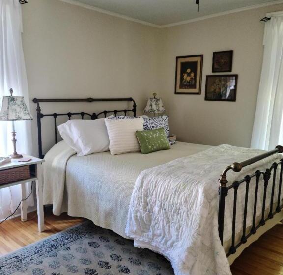 豪华套房, Benjamin F. Packard House Bed And Breakfast