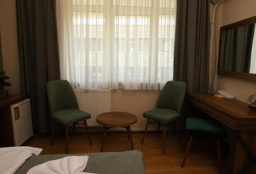 اتاق لوکس, Buldum Otel