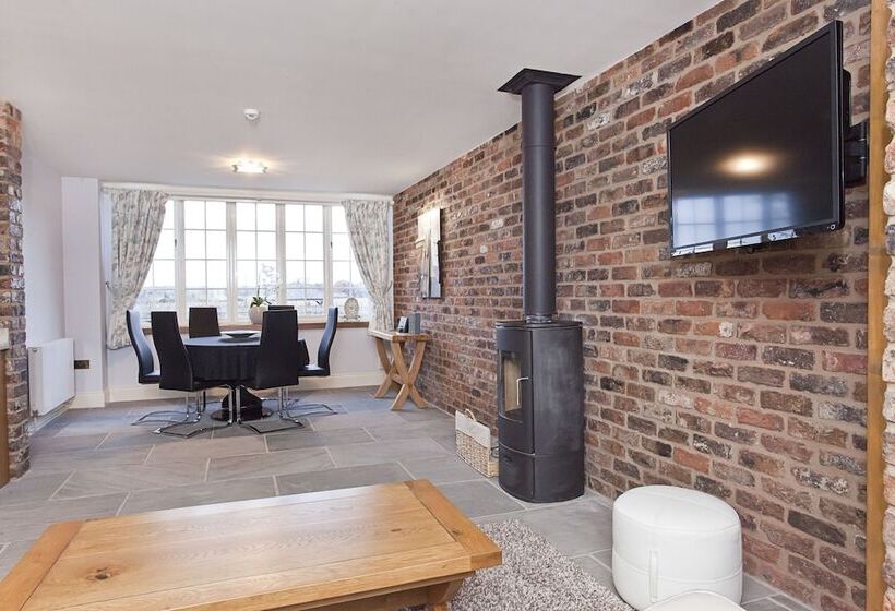 ３ベッドルームハウス, Holtby Grange Cottages