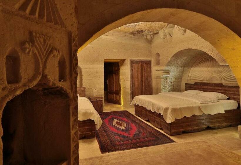سوییت خانوادگی, Family Cave Suite