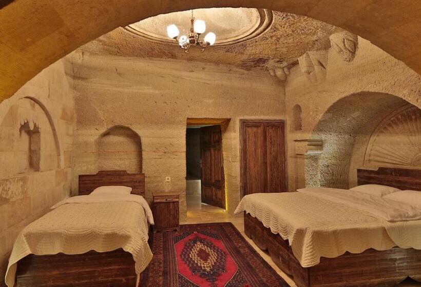 سوییت خانوادگی, Family Cave Suite