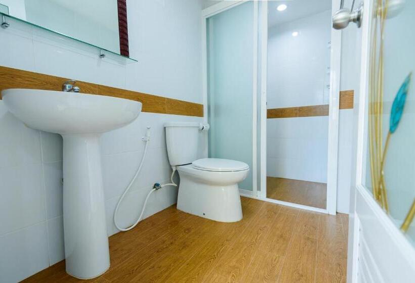 Номер Стандарт с Балконом, Lemon Loft Boutique Room