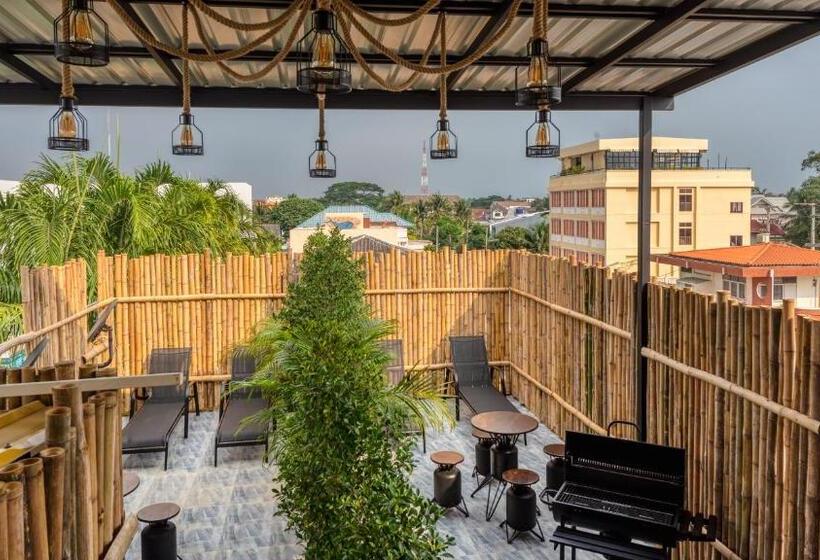 חדר דלוקס עם מרפסת, Lemon Loft Boutique Room