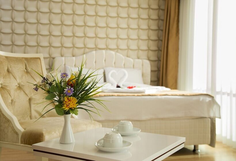 ジュニアスイート, Safran City Hotel&spa Cafe&bar