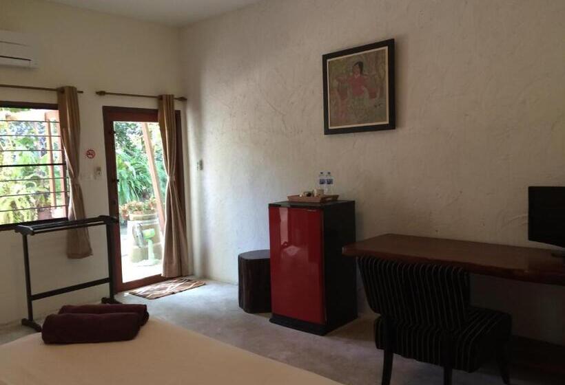 غرفة قياسية, Fern House Retreat