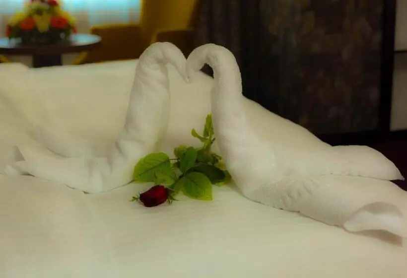 スタンダードトリプルルーム, Grand Akçalı Otel