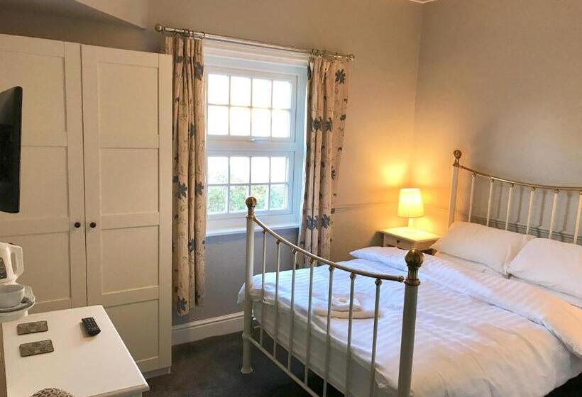 اتاق لوکس, The Red Lion