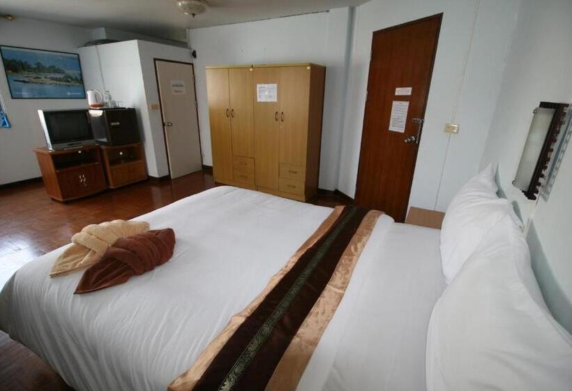 Habitació Estàndard, Beachfront Hotel Cha Am