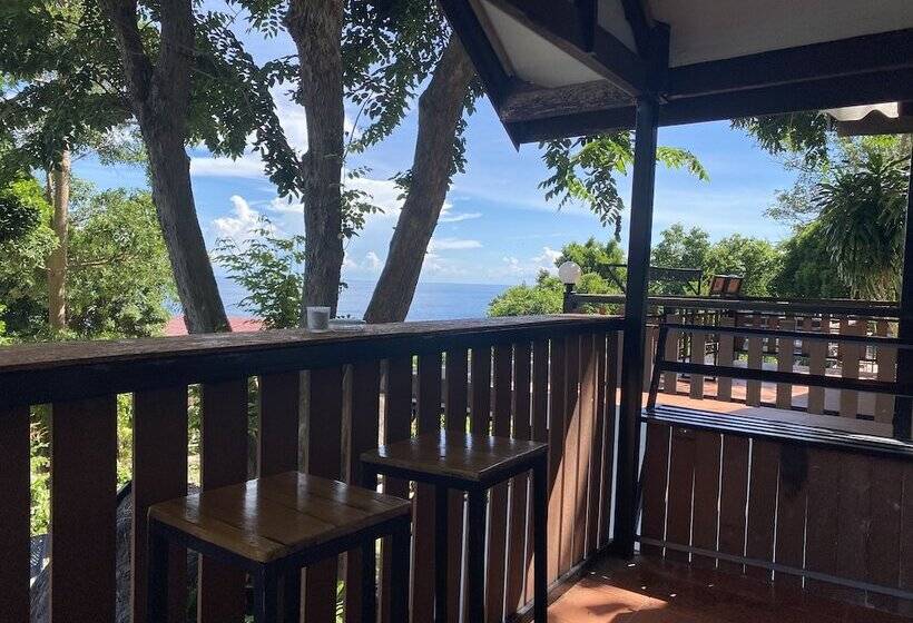 בקתה סטנדרטית עם נוף לים, Majestic Sea View Resort