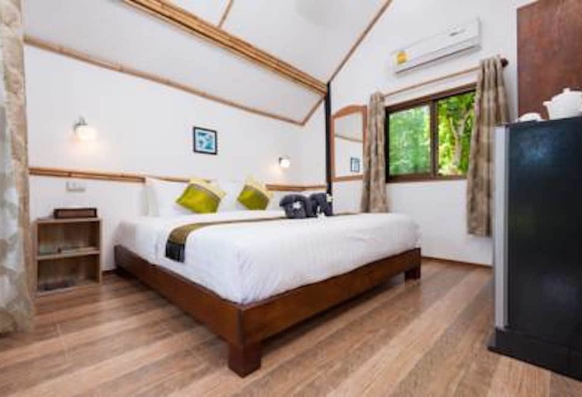 בקתה סטנדרטית עם נוף לים, Majestic Sea View Resort