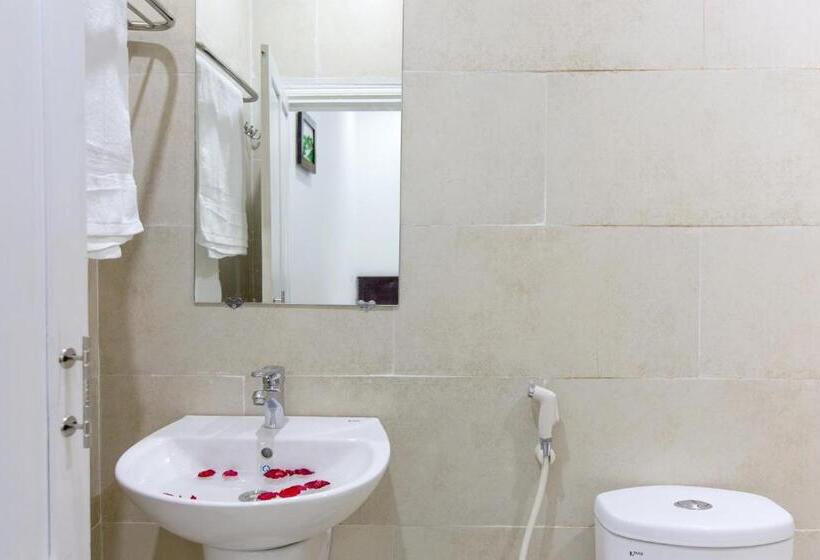 اتاق استاندارد سه نفره, Golden Bee Homestay