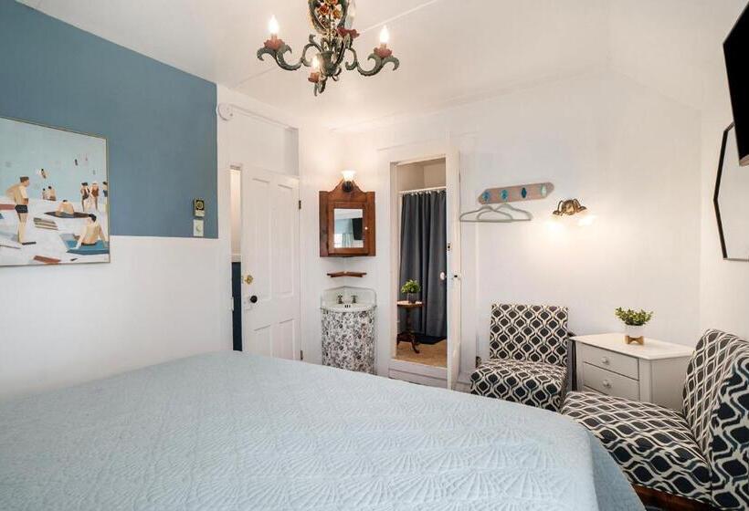 غرفة قياسية سرير كينج, Waters View Inn